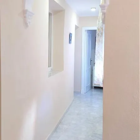 Apartamento C&r Apartment