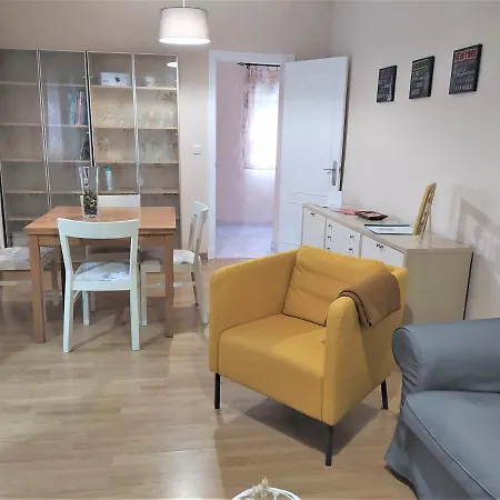 Apartment Apartamento C&r Cadiz